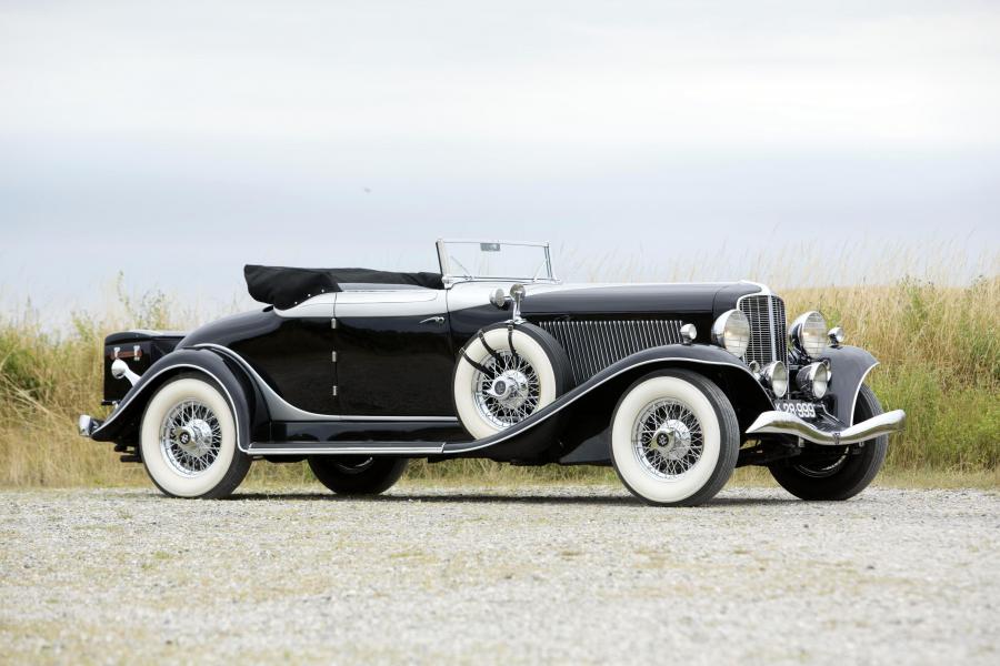  Auburn 12-165 Salon Dual Ratio Convertible 1933 года  (фото 5 из 9)